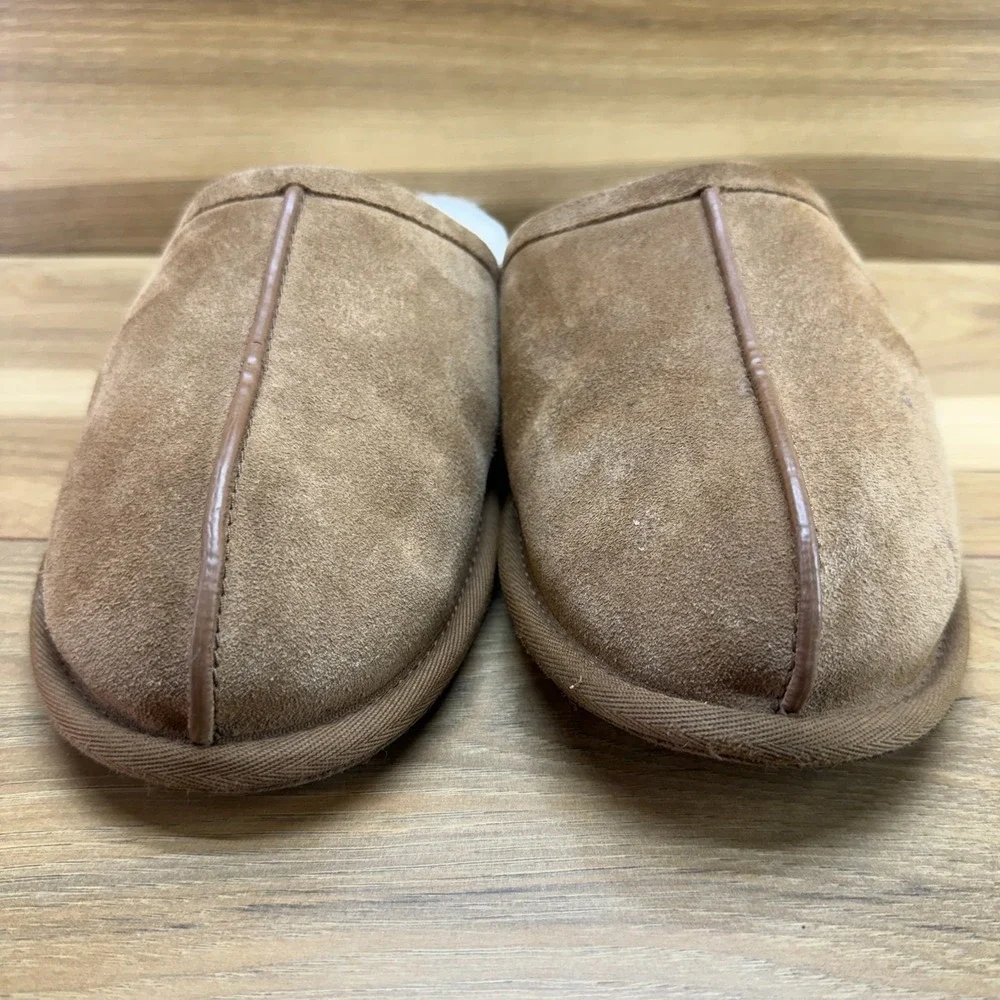 UGG Scuff Slipper Mens 10 Chestnut Suede Shearling Fur Lined Cozy